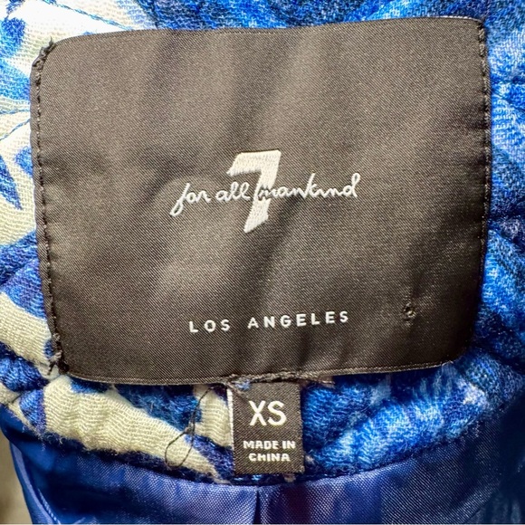 Seven For All Mankind blue and white quilted floral jacket size XS - Picture 3 of 5